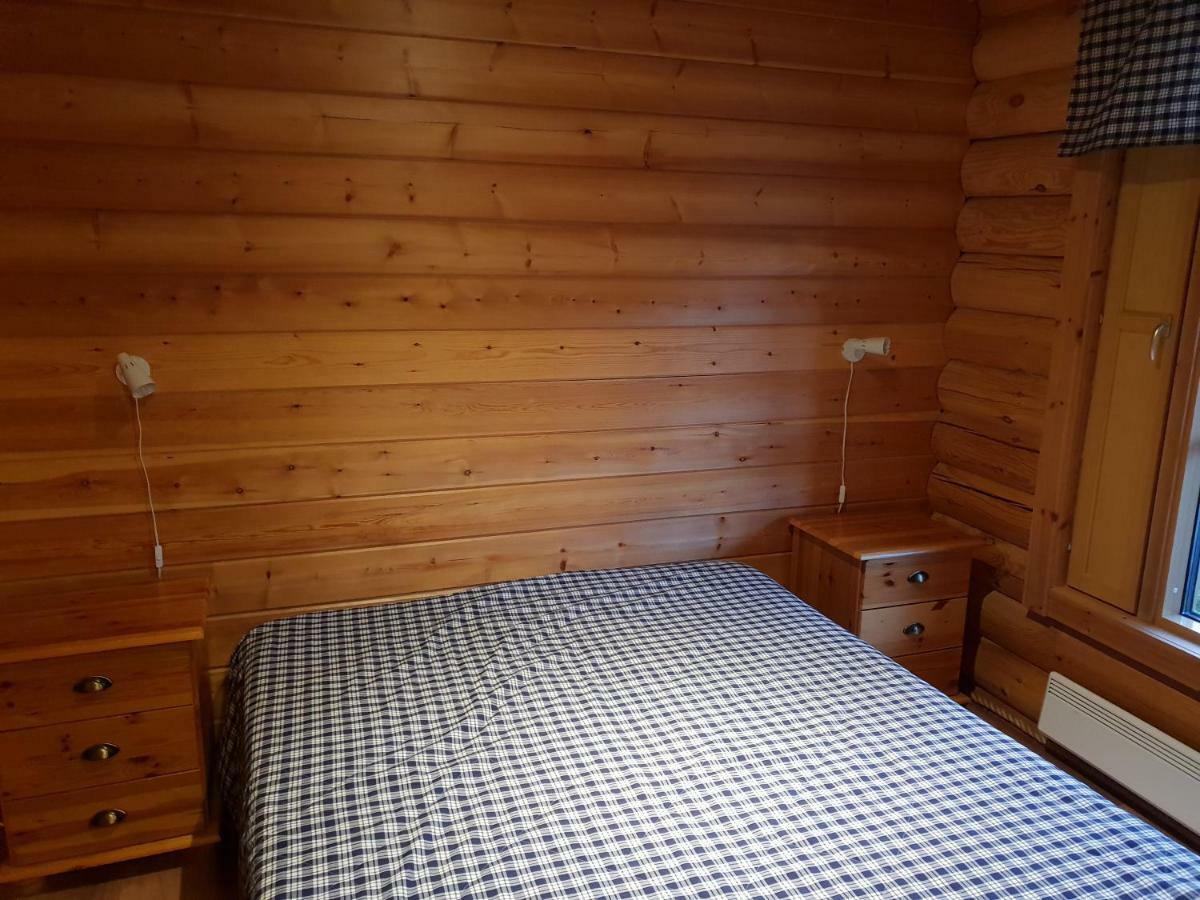 Вилла Ihtingin Ulappa Chalet Niskala Экстерьер фото